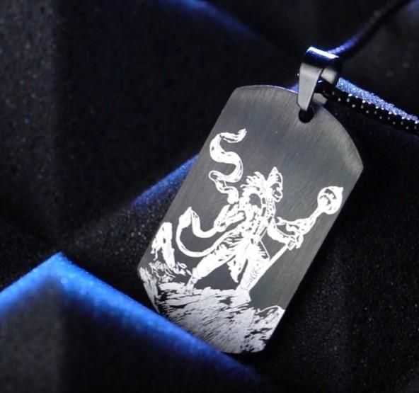 Protector Hanuman Godform Pendant with Chain - Harappakart