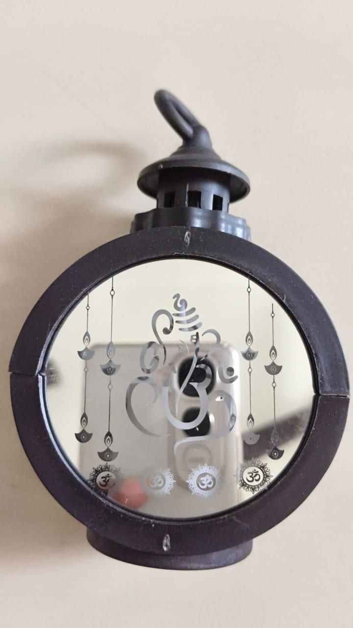 Festive Lantern Lights