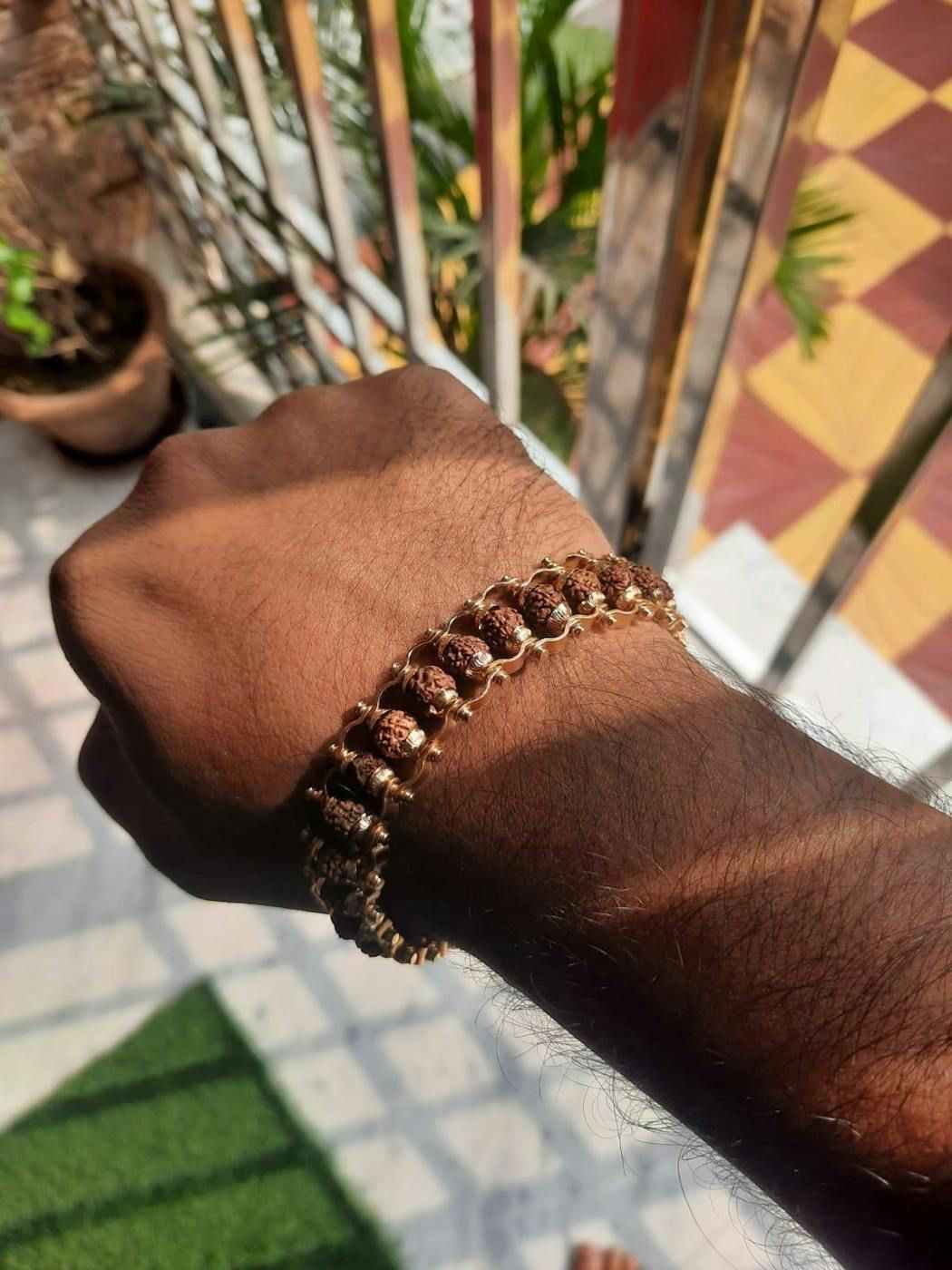 Genuine Paanch Mukhi Rudraksha Bracelet with Gold Plating for Modern Elegance - Harappakart