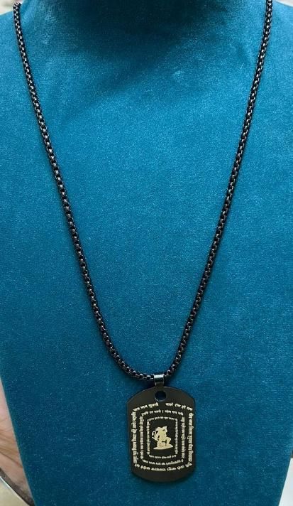 Hanuman Chalisa Pendant with Chain - Harappakart