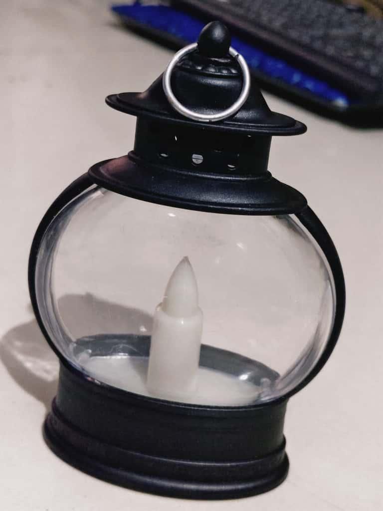 Hanging Electronic Candle Light Adornment: Household LED Candle Lamp -