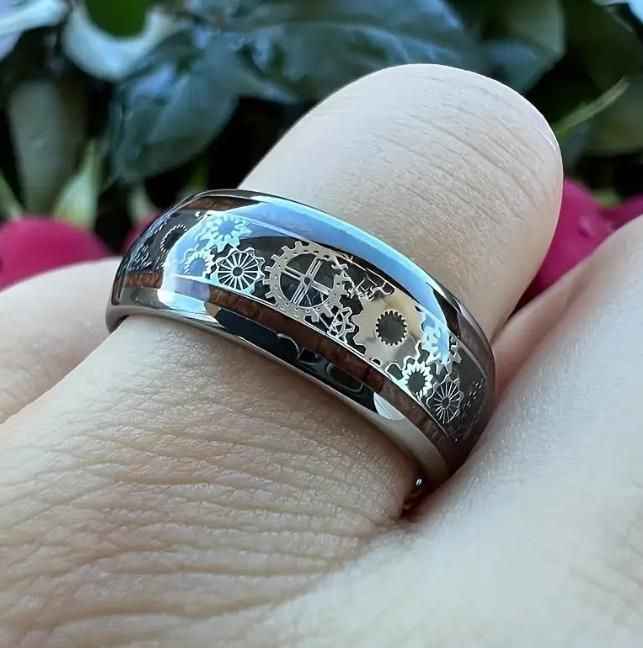 Luxurious Mechanical Gear Ring in Stainless Steel - Harappakart