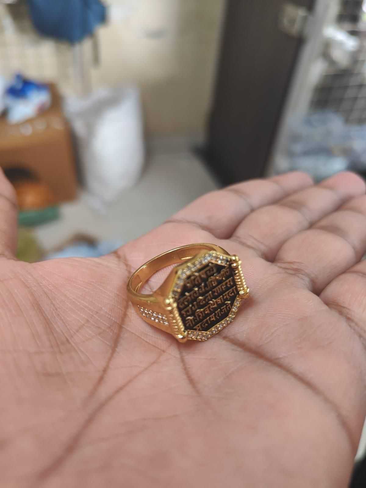 Gold Plated Raj mudra Finger Ring for men and boys Stainless Steel Ring (Black)
