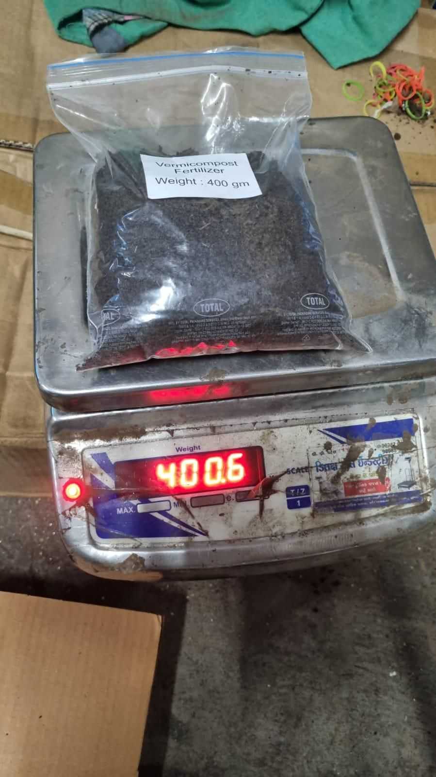 Organic Vermicompost 400gm - Harappakart